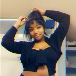 Meet your Posher, Emily